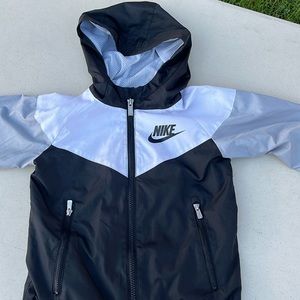 Kids windbreaker
